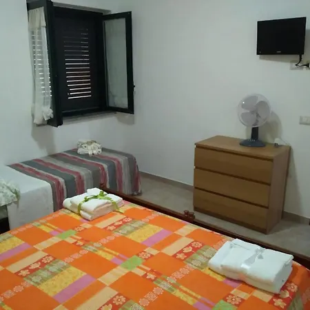 Josefine Bed & Breakfast